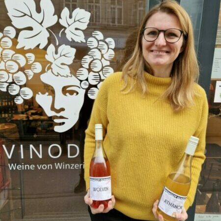 Vinodea | Weinhandlung | Weine von Winzerinnen | Shop | Verkostungen | Katherine Gundolf