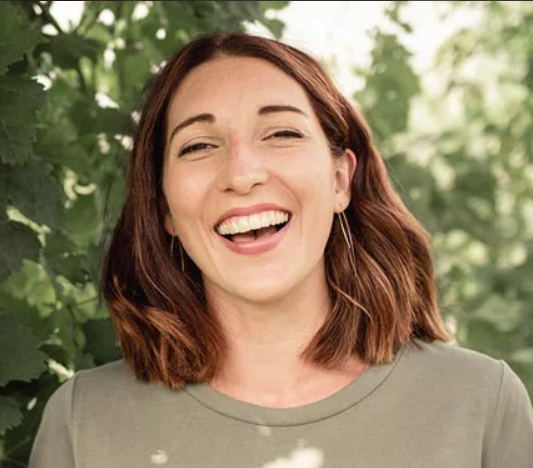 Vinodea | Weinhandlung | Weine von Winzerinnen | Shop | Verkostungen | Anna Faber